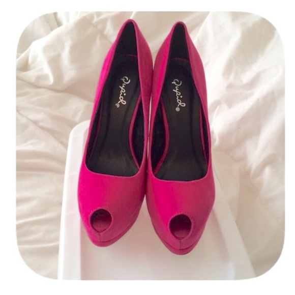 💖NWOB Pink Heels - Picture 3 of 4